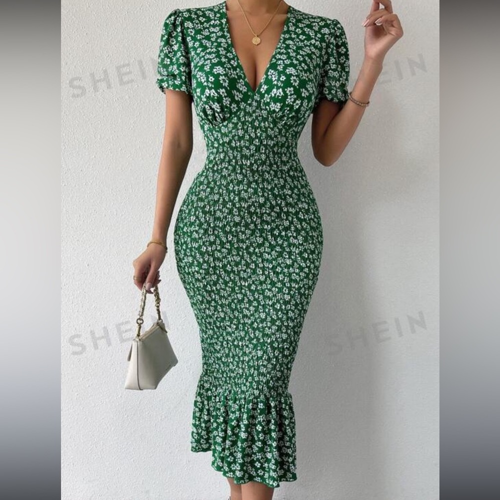SHEIN Privé Ditsy Floral Print Ruffle Hem Shirred Dress